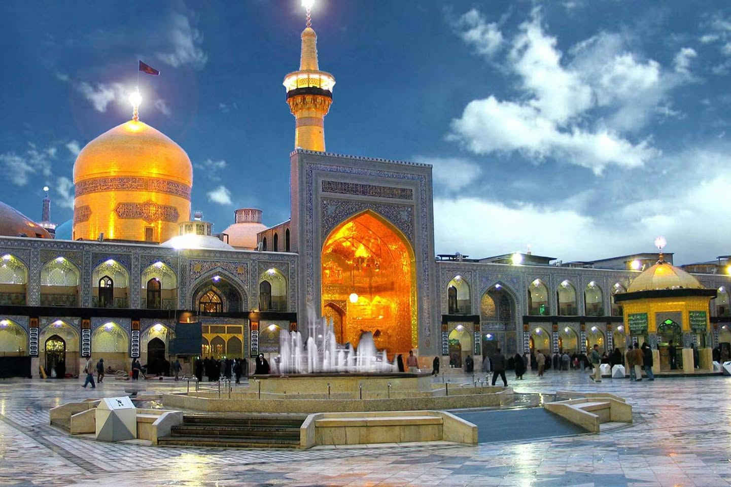عن حملة الى ايران سارعو بتسليم جوازاتكم📘 موعد انطلاق الحمله يوم 25 / 8💕💕سفرة إيران لمدة (11) يوم 3 ليالي في مدينة قم 4 ليالي في مشهد مع👈 المتعهد أحمد الغديني ✍️ النقل الذهاب والعوده بري بباصات حديثه ومكيفه vip رجال اعمال 2 × 1🚎 سارعوا بالحجز قبل نفاذ المقاعد 🌤 برنامجنا يشمل المدن والمزارات والأماكن السياحيه في_ مدينة قم المقدسه ومدينة مشهد المقدسه البرنامج الديني يشمل 10 مزارات في ايران🕌 البرنامج السياحي يشمل في مشهد 👇 جبل كوهسنگي⛰️ مدينة باغ مشهد حديقة حيوانات باغ وحش 🐒🐂 بستان علوي في مدينة قم المقدسه شامله كل المزارات والاماكن السياحيه في قم المقدسه ومشهد المقدسه الـــســـــعـر 👈( 165) الف فقط #البرنامج يشمل👇 السكن والنقل ذهاب وعوده ومزارات وسياحه تاريخ الرحله 25 / 8  للحجز والأستفسار👇 الاتصال بالارقام التاليه 
***********
***********
