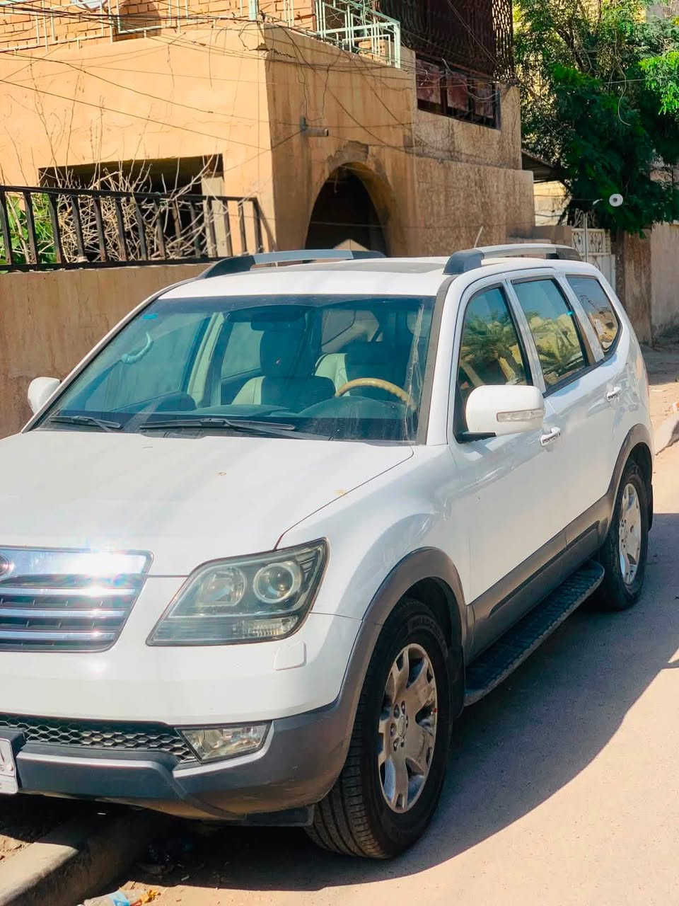 كيا موهافي ٢٠١٤
السياره فول مواصفات 

ماشيه ٩٣ الف حقيقي 

جديده وحلوه وماناقصها شي 

صور سونارها موجوه بلمنشور 

مكانها بغداد الشعب 

***********
