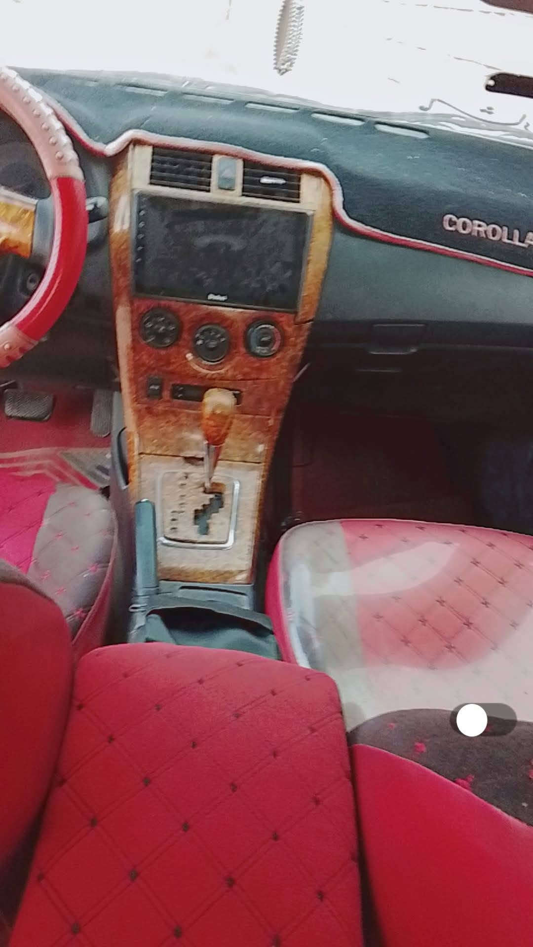 سلام عليكم كورلا 10محدثه 13 سياره مرتجيه عنوان كركوك ***********

نص مكتوب في الصور:
- COROLLA