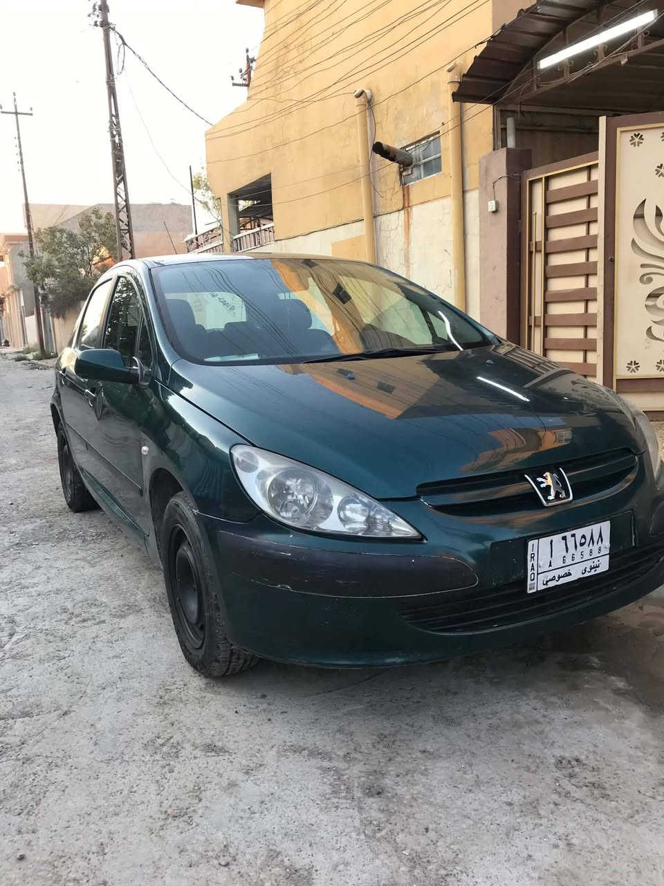 بيجو 307موديل 2005 سيارة كاملة مابيها نقص تبريد ثلج  قطعة صبغ فقط باب السايق رقم نينوى باقي التفاصيل خاص او الأتصال على الرقم *********** واتساب
