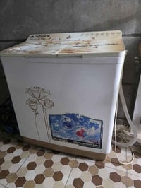 غساله للبيع  ٥٠  شغاله بس المجفف ماعرف اشبي    ٠٧٧١٣٢٢٠٠٢٥