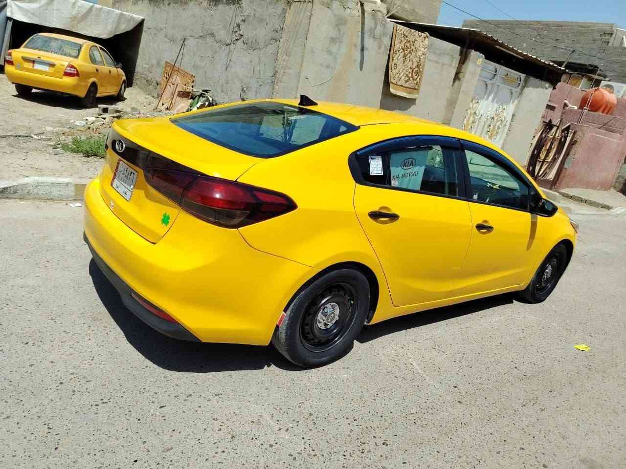السلام عليكم خوان سياره للبيع موديل 2018 وارد امريكي حادثه موجود بل منشور وبيه بل عراق جاملغ الخلفي سياره جاهزه عله الخير من كلشي مكينه وكير وتبريد وصبغه جديده سنويته لغايت 29 رقمه بغداد ومكاني بغداد حي أور سعره 100 بيع مسعتجل رقم الهاتف *********** خوان مامتواجد عله نت ليحب يخابر
