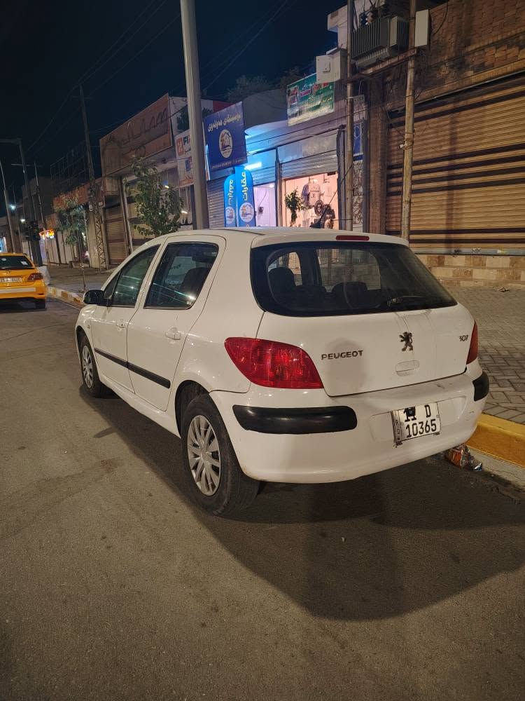 السلام عليكم ///بيجو موديل 2005
رقم بغداد مشروع وطني هزه جديد
سنويه لغايه 2031 محرك كير بشرط
تايرات جدد باتري جديد سعر 40$ومجال بسيط

*********** كركوك, العراق
