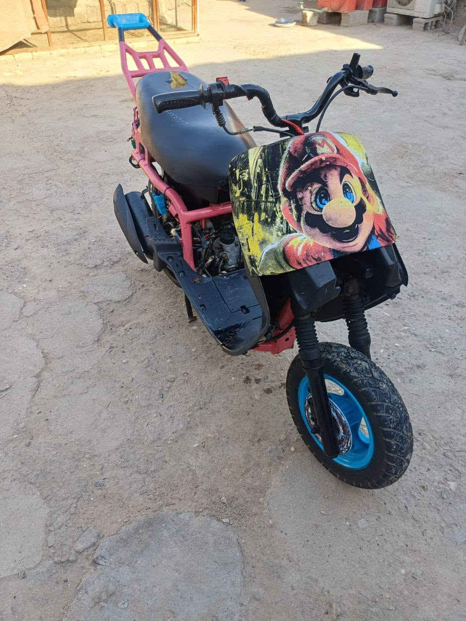 سلام عليكم دراجه البيع دراجه نضيفه شلعه فول محرك ما مفتوح س350وبيه مجال *********** شراي يتواصل علا هاذ رقم
