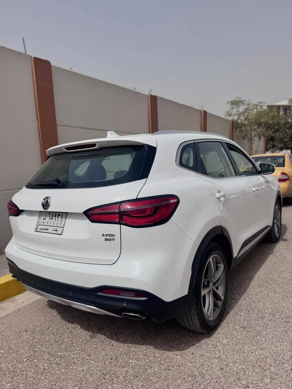 MG HS 2021
للبيع أو مراوس
132،000km
2000 تيربو 🚀
ترحيب ، اشاير بل مري ، كرسي كهرباء ، كروس سرعة ، وبعد هواي بيها مواصفات السياره جاهزه من كلشي فقط بيها طخه بل جاملغ وموضح بل صور 
بابل المحاويل ***********
