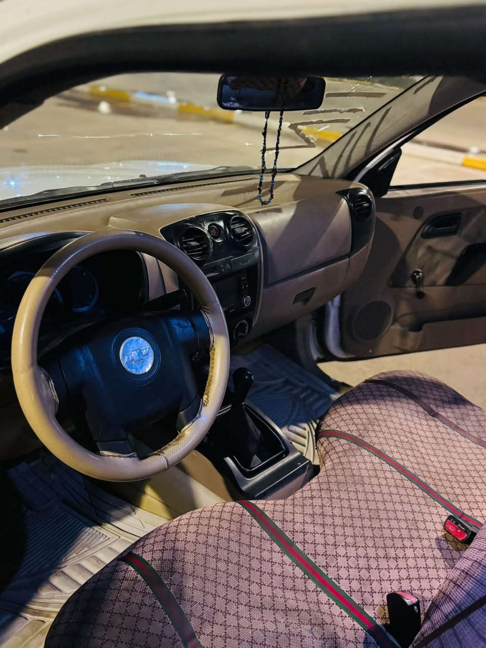 پيکاب شۆفرلێت مۆدیل٢٠٠٧گێر مەکینە ئەکسل بەشەرت بێ سبوخ بێ لێدران سحر٦٥مەجال شوێن هەولێر***********
