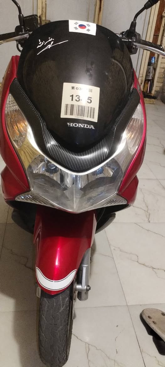 سلام عليكم....
دراجة (PSX)...(جيل الاول) ياباني
🛵للبيع  السعر ١٣ ورقه ونص
دراجة شلعه معدل كهربائيات كلهه شغاله 
دراجة جديده  بلادية
أي نقص مابيهة
جيب فيتر وتعال افحص
العنوان ميسان العماره
 ***********
