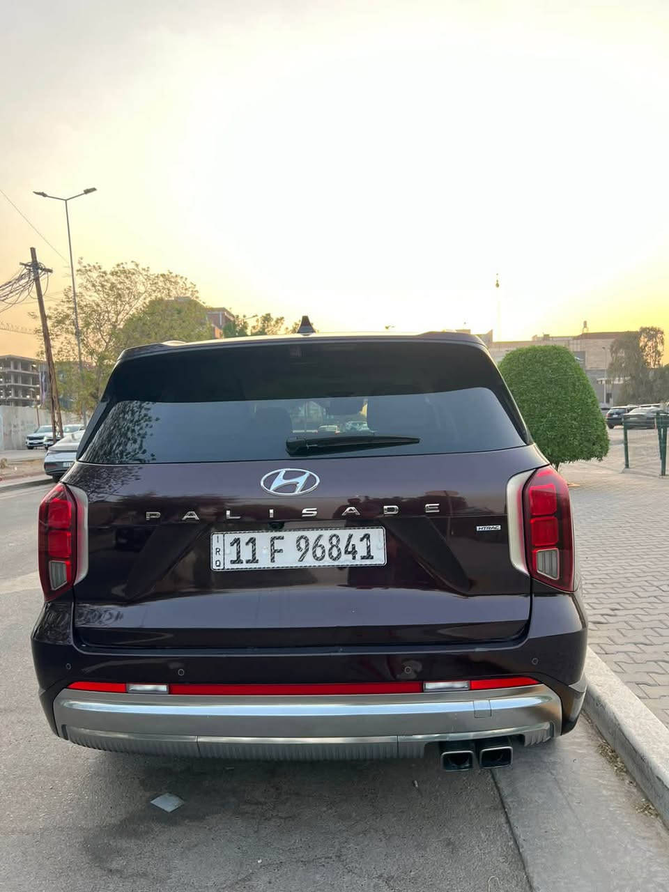 #للبيع

بالسايد 2024  كالكرفي وارد امريكي

Hyundai Palisade 2024

المسافة المقطوعه :49000km  

حجم المحرك :3.8 l 
6 cylinder 

#مواصفاتها

1. شاشه 

2.كامرات 360

3.بنوراما طكتين

4.بصمه

5.كشنات جلد جملي

6.تشغيل عن بعد

7.هيترات بالكشنات

8.حساسات خلفيه امامي

9. رادارات 360

10.كشنات خلفيه كهرباء

11.لد امامي

12. سبعه راكب

13.فور ويل

14. اشاير بالمري

15. ايقاف ذاتي

16.ثلاث قطع تبريد

17.تحديد مسار

18. تدفئة و تبريد بالكشنات الخلفيه

19. اوتو بارك

20.شحن وايرليس

21.كامرا بالمرايا

22.مري شفط

23.داتا شو

للتواصل:واتس او اتصال
 ***********

الموقع: بغداد

#هيونداي
#سيارات
#للبيع
#بغداد
#سيارة
