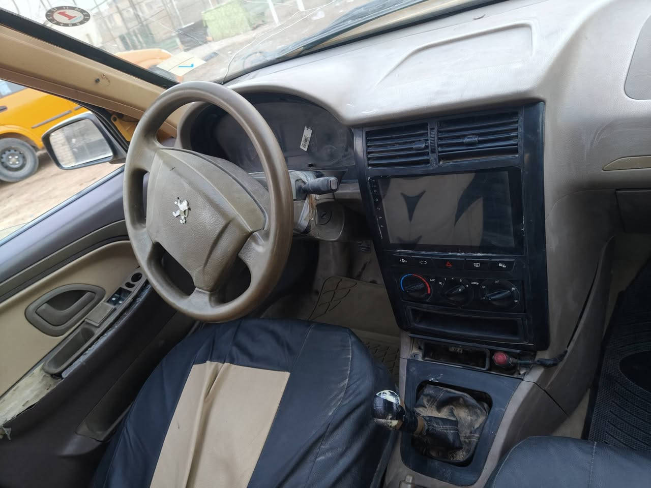 بيجو 405 • ٢٠١٢ • رقم بصره