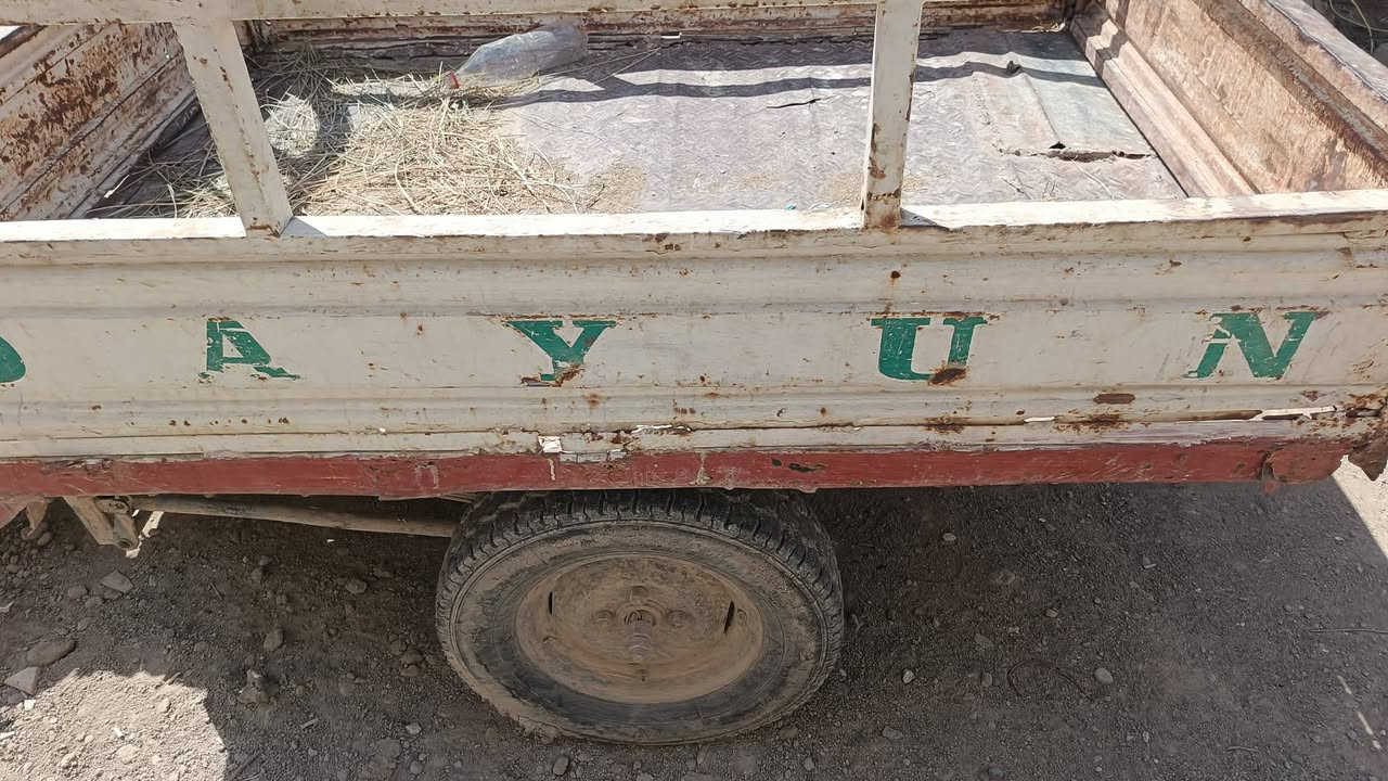 السلام عليكم ستوته للبيع كلك كلك ستوته مابيه شي عوزه بس بريك محرك لايدخن ولا ينقص سدر جديد ابيع هل المجود السعر 550 وبيه مجال والمايشتري جنه مايشوف المنشور العنوان الرفاعي ***********
