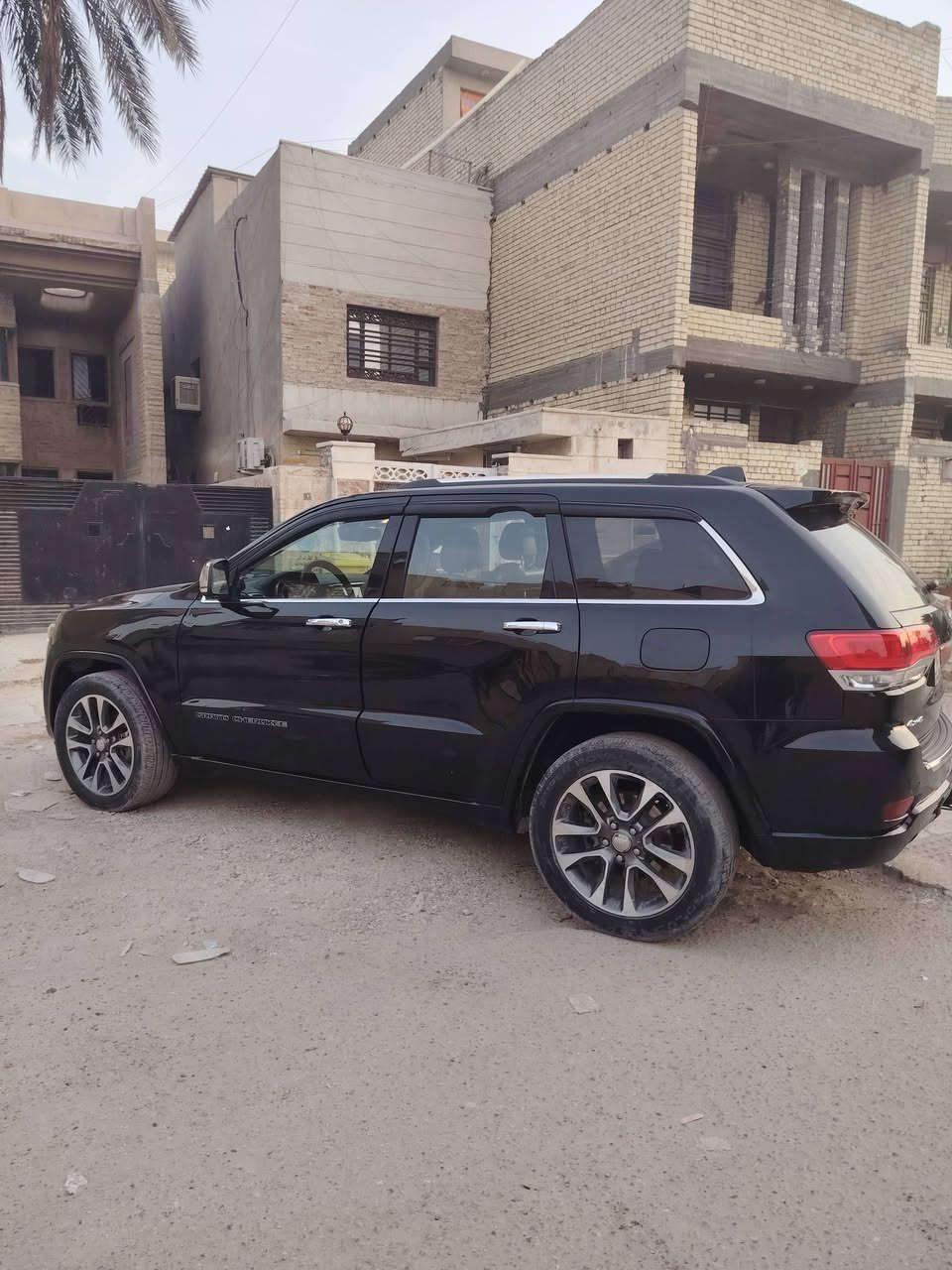 السيارة جاهزة وفول مواصفات
السيارة بانوراما
مري شفط
نقطة عمياء
سستم صوت
السيارة حادث أمريكا ٣ قطع صبغ
السعر ١٧٠ $
للاتصال ***********

