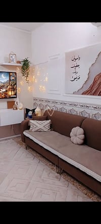الحرية محله ٤٢٨ • بيت للبيع • طابق ونص