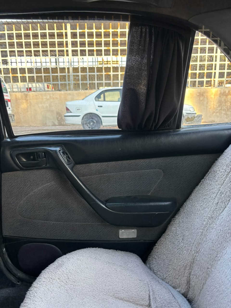 السلام عليكم كورونا مديل 92 للبيع 
رقم جديد كير + مكينة جديدة
كهربائيات جيدة 
سنوية لل27 
 حدادية جديدة عدى التبريد غير شغال مكان السيارة نجف_ كوفة
سعره 45 وبية مجال 
هاتف ☎️ : ***********
— في ‏‏الكوفة‏‏.
