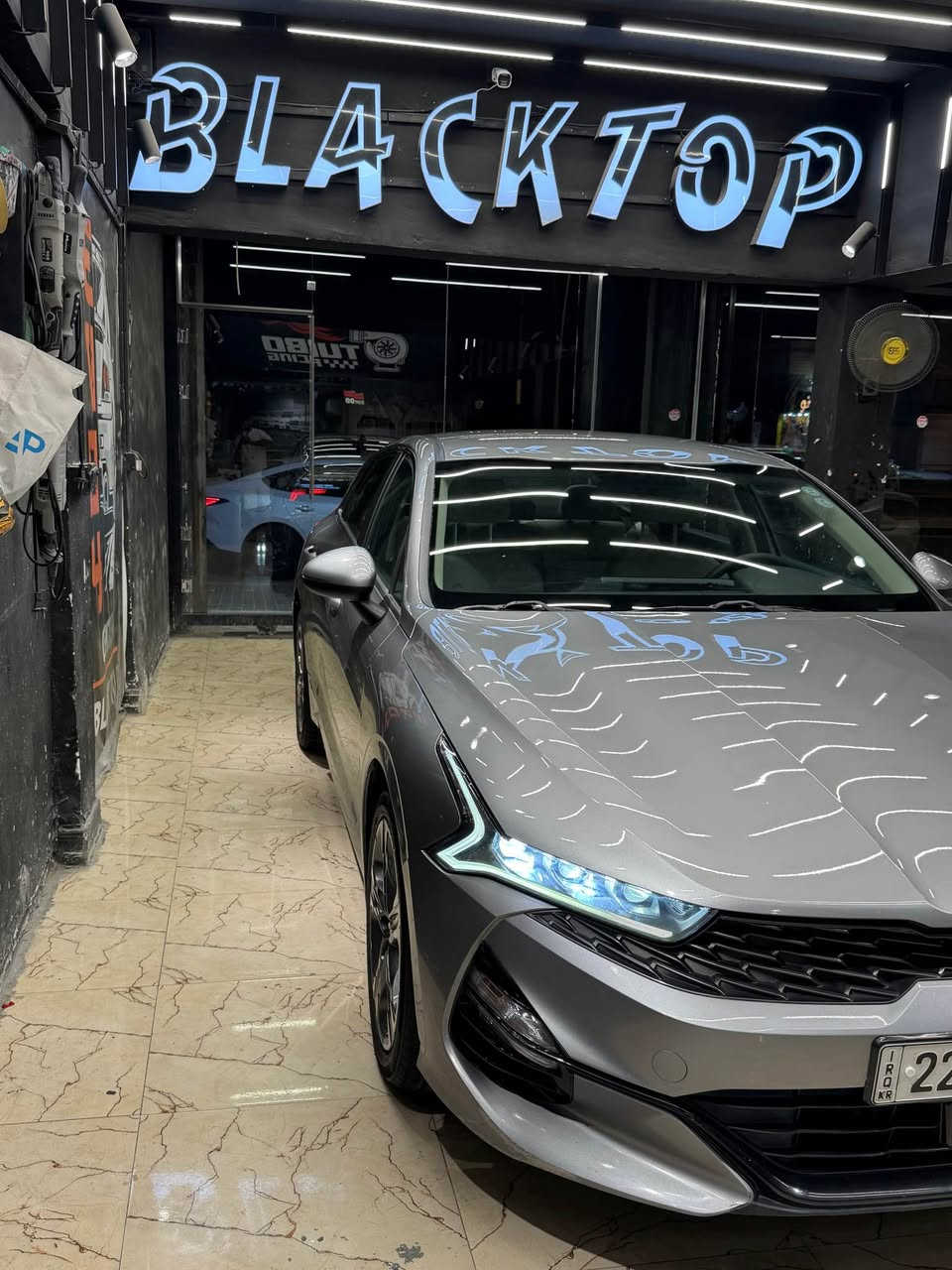 كي فايف 2022 خليجي سياره كفاله بيهه مكانين بارد بسيطات كلش سياره بأسم شركه تريد تحويل أو تريد وكالة  سياره جاهزه من كلشي 
للبيع وللمراوس اني مكلف بلنشر 
رقم هاتف *********** البصرة, العراق

