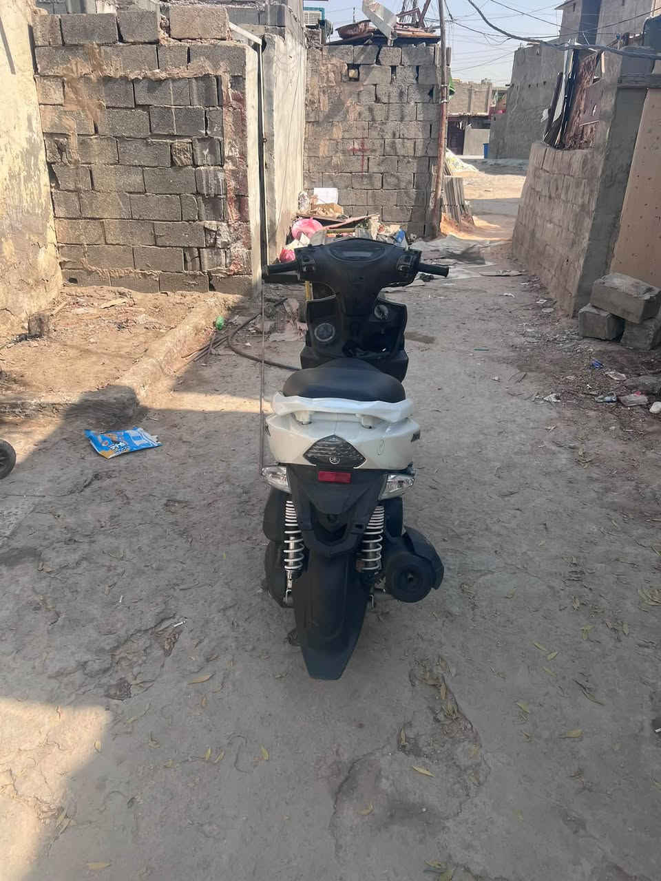سلام عليكم
🏍️ Yamaha GTR 2011 للبيع
مكينه مكفوله وجديده وناعمه  نكره  
بيها شخوط بسيطه من الرمبه ومن الاستعمال والتريشه مكسوره ومصلحهة 
السعر 1,250,000 قابل للتفاوض بالمعقول 
مكاني بغداد الكماليه 
***********
