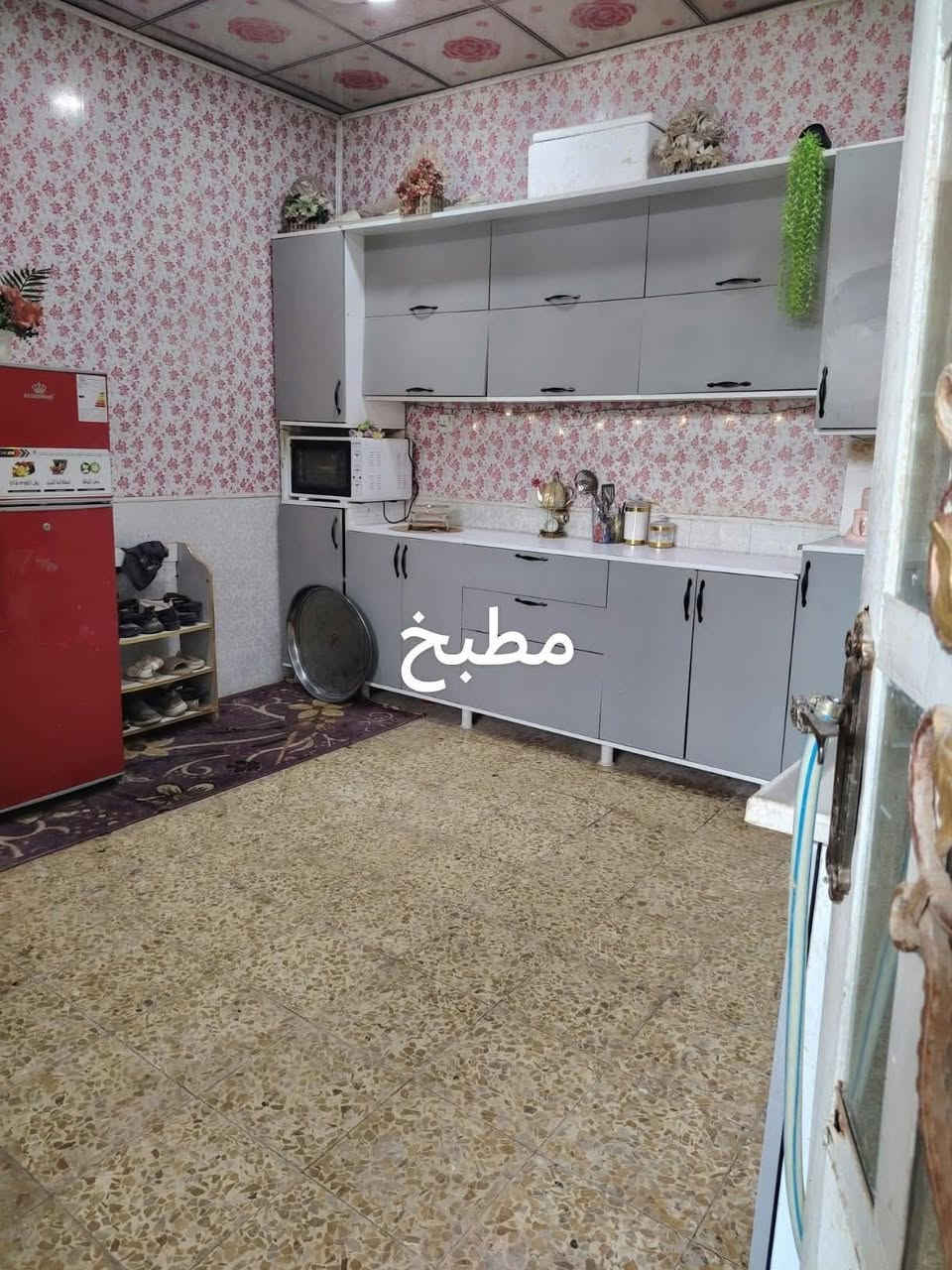 كوفة • ٩٠م • غرفة وصالة