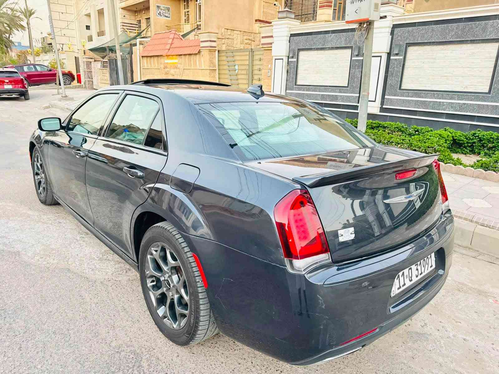 السلام عليكم للبيع اوباما  2018 فول S
رقم بغداد بسمي هزه وفحص جديده 
بيها جاملغ والباب صبغ الباقي كفاله عامه 
سياره كلش جديده على ايدي من امريكا 

سعرها 188 وبيها مجال 

رقم الهاتف ***********

مواصفات فول 1/1 اعلى فئه لاس كولد
بنراما سقف
كلاصات حار بارد 
كشنات جلد + كهرباء 
كشنات حار بارد 
كشنات خلفيه هيتر 
رادار امامي 
رادارات جوانب 
تحديد مسار 
مثبت سرعه
تخم تاير ويل جديده
شاشه جبيره + كاربلاي 
تشغيل عن بعد 
اشاير مري
حساسات امامي خلفي
