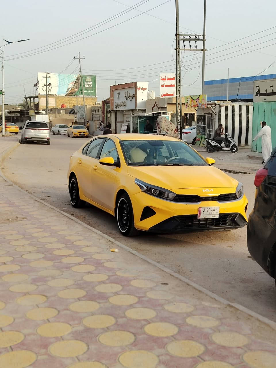 سلام عليكم كيا سيراتو خليجي لبيع مديل 22ضربهه جاملغ فقط وبيه طخات خفيفات مكينه كير حداديه كفالهه لسعر اتصل ***********ما متواجد عل فيس
