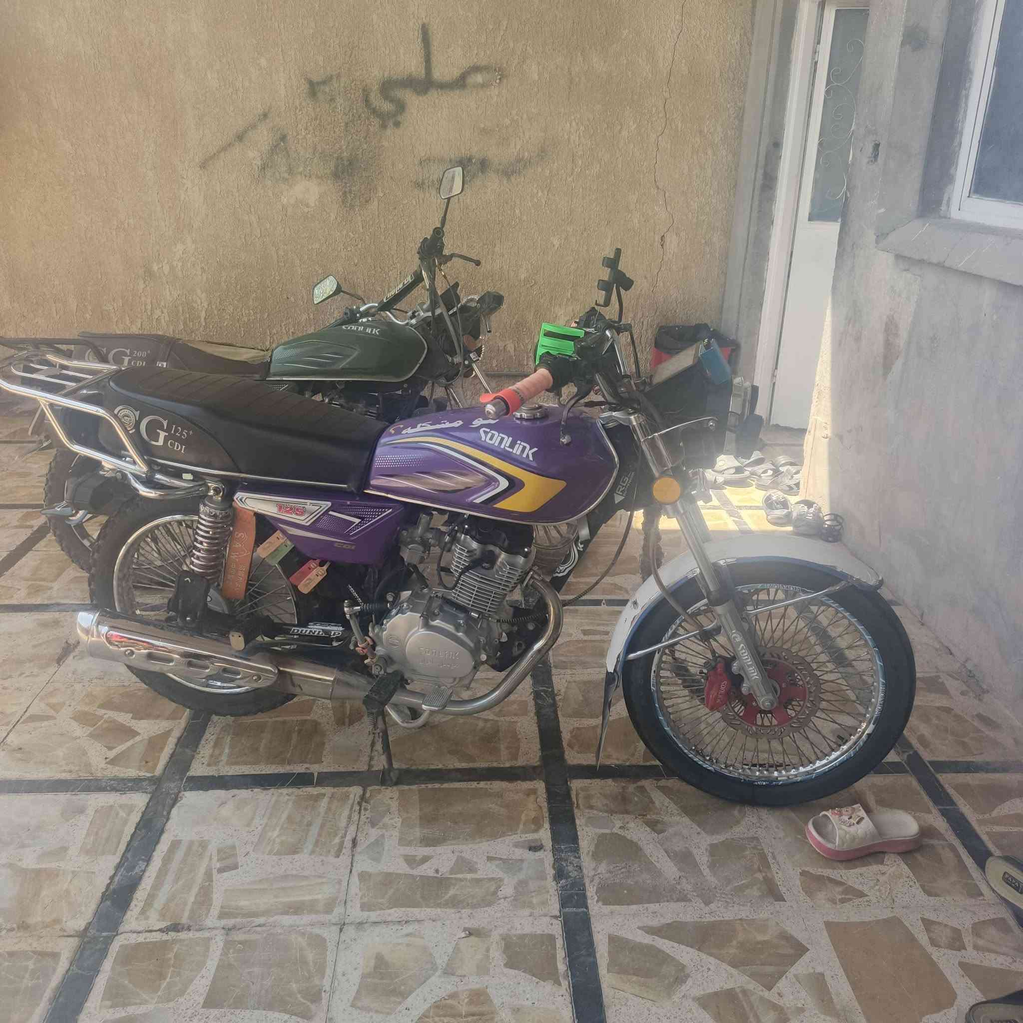 السلام عليكم دراجه للبيع تايجر سعر 650 وفيها مجال***********
