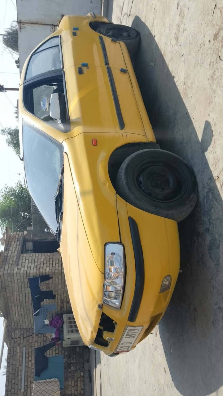 سمند 2009 رقم بغداد انكليزي 
هيئة غرامة مصفرة سنوية 2028
محرك وكير كفالة.     يخبل 
سيارة ناعمة 

صدرها من طول لطول كلة جديد 
دواخل كلش حلوة 

تبريد عوزة غاز 
السعر 20 قفل 
***********
