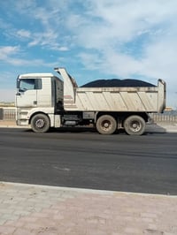 قلابـه • مان • ٢٠٠٤
