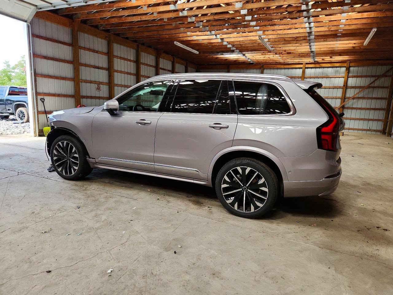 ✨ نشات للمزادات الامريكية ✨
تفاصيل المزاد :
🔹 تاريخ المزاد: 2026/9/30 الاربعاء
🔹 نوع السيارة: 2026 VOLVO XC90 PLUS
🔹 السعر : حسب المزاد
🔹 الضرر: مرفق بصور تفصيلية 
🔹 المسافة: 4,231 mi
🔹حجم المحرك : 2.0L 4
6-8-2-3-2-0-2-6
🔹 خدماتنا:
◀ استيراد السيارات من كافة الولايات الأمريكية.
🚢 شحن سريع إلى الوجهات التالية:
ميناء أم قصر ⚓
ميناء جبل علي 🚚
ميناء مرسين 
إقليم كردستان (من الإمارات) 📦
🤝 توفير وكيل خاص لتعقيب معاملات السيارات الحرة والمعوقين.
◀شراء قطع غيار من دبي 
🚘تصليح سيارات في دبي 
🚘عرض سيارات الزبائن 
📊 أسعار تنافسية تشمل النقل الداخلي والبحري.
📍 الموقع:
كركوك- شارع قدس فرع ماركت روما 🏢
🔹 للمزايدة على السيارات:
👀 يمكنكم زيارة المكتب للاطلاع على السيارات المتوفرة.
📝 نوفر كشفًا تفصيليًا للسيارات المتضررة يشمل تقريرًا كاملًا وصورًا، متاح للاطلاع في مقر الشركة.
⏰ أوقات العمل:
يوميًا من 4 عصرًا إلى 12 منتصف الليل.
❌ عطلة المزاد: يومي السبت والأحد.
📞 للتواصل:
📱كركوك  : *********** 
📱كركوك  : ***********
TikTok: https://www.tiktok.com/@nashat_cars?_t=ZS-8t0UWWlL5JS&_r=1
🌟 نتشرف بخدمتكم وزيارتكم

نص مكتوب في الصور:
- 68330026
- 68272026