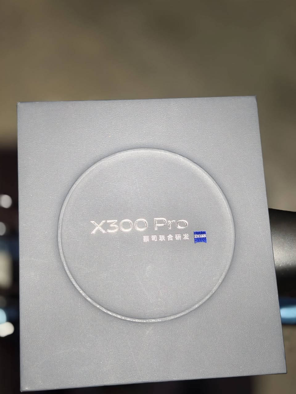 vivox300pro ذاكرة512/رام16
اللون الابيض 🤍الجهاز نضيف ومابي اي ضرر وخالي من الخدوش  كامل ملحقات كفر شاحنه كارتون دبل شريحه نسخه الصين 🇨🇳
السعر 1.200الف /مليون وميتين الف اخر سعر
العنوان بغداد الشعله للتواصل***********

نص مكتوب في الصور:
- لمحة عن الهاتف originOS 6 vivo X300 Pro اسم الجهاز 1CTS المعالج 4,21 جيجا هرتز Dimensity 9500 ثماني النوى مساحة تخزين الهاتف 512 غ.ب ذاكرة الوصول العشوائي 16 غ.ب + 16 غ.ب ضغط التخزين 50 غ.ب شريحة شرائح vivo BlueImage الثنائية +VS1 & V3