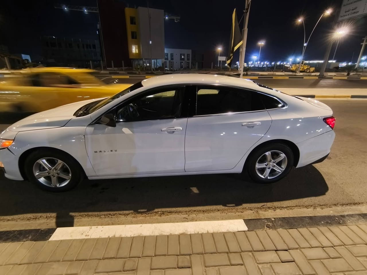 ماليبوا موديل 22 رقم اربيل سيارة نضيفة محرك 1500 تيربوا حادث بنيد امبدل وجاملغات مقسم عليهم نفسهن ماشية ١١٠ كيلومتر.  كير ومكينه كفاله. . السعر 105  عنواني بصرة قبله.  للاستفسار اتصل ‏‪***********‬‏
***********

