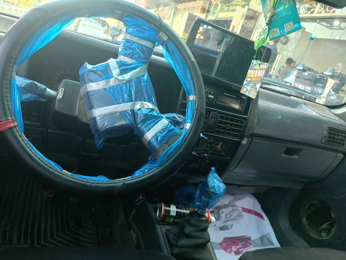 السلام عليكم رينو 19 رقم انكليزي نينوى شرط الوكاله والتحويل كوبون بيها شرعيها رجال يحول ويوكل رجال ذهب سبب البيع محتاج فلوس والله سعرها 19 ورقه قفل ماخذها والله قبل ثلاث اشهر ب 25 ورقه بس معتاز فلوس محركها بي اثر دخان كيرها شرط والنضافه كدام العين سنويه جديده لل 2030 رقمي *********** موصل, نينوى
