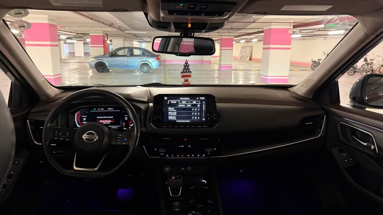 نيسان روك موديل  ٢٠٢١
مكينه ٤ سلندر 
مواصفات فول platinum AWD
سيارة بدون صبغ 
مكان سيارة أربيل 
*********** واتساب
