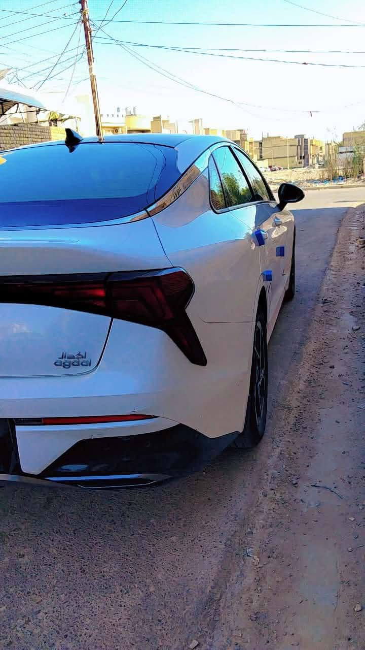 السلام عليكم 
K5 للبيع 
موديل 25 خليجي كفاله عامه باسمي رقم بغداد 
محرك 2500جيتي لاين 
ماشيه 49 
بيه صوره شخط واضح بلمنشور ع حطته ماصلحته ابو بايسكل شخطه 215وبيه مجال قليل كلش مكاني ناصريه مركز ***********
