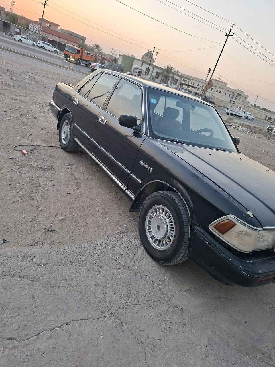 السلام عليكم
للبيع 
سيدان موديل 1991 رقم انبار دولي مشروع وطني  شرط التحويل والوكاله 
سنويه لغايه 2029 
ماعليها غرامات صافيه 
تحويل ثاني يوم 
فقط جاملع  امامي صبغ
گير ومحرك شرط صدر جديد وتايرات جديده باتري جديد 
تبريد ثلج 
السياره نظيفه وجاهزه درهم ما تصرف عليها 
السعر 50ورقه وبيها مجال 
عنوان السياره صلاح الدين بيجي
للاستفسار الاتصال على الرقم التالي 
***********

