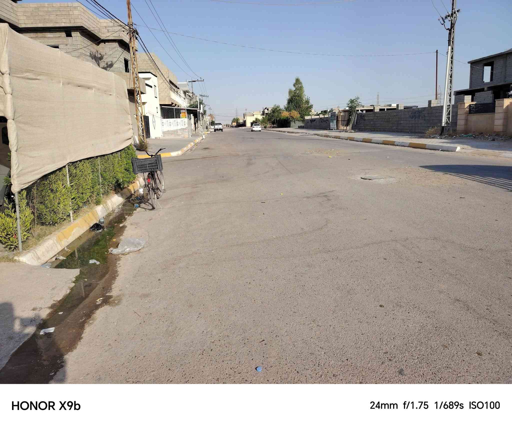 دار للبيع 100م طابو صرف
ركن حي ازوراء 77 قرب
على شارع 20 مقابل المستوصف
طابق ونص يحتوي على استقبال وهول ومطبخ 3غرف نوم
سعر المطلوب 87 ومجال بسيط
***********
***********

نص مكتوب في الصور:
- HONOR X9b 24mm f/1.75 1/890s ISO119
- HONOR X9b 24mm f/1.75 1/1161s ISO120
- HONOR X9b 24mm f/1.75 1/689s ISO100
- HONOR X9b 24mm f/1.75 1/2225s ISO101
- HONOR X9b 24mm f/1.75 1/1012s ISO100
- HONOR X9b 24mm f/1.75 1/900s ISO271
- HONOR X9b 24mm f/1.75 1/100s ISO369
- HONOR X9b 24mm f/1.75 1/900s ISO228
- HONOR X9b 24mm f/1.75 1/100s ISO100
