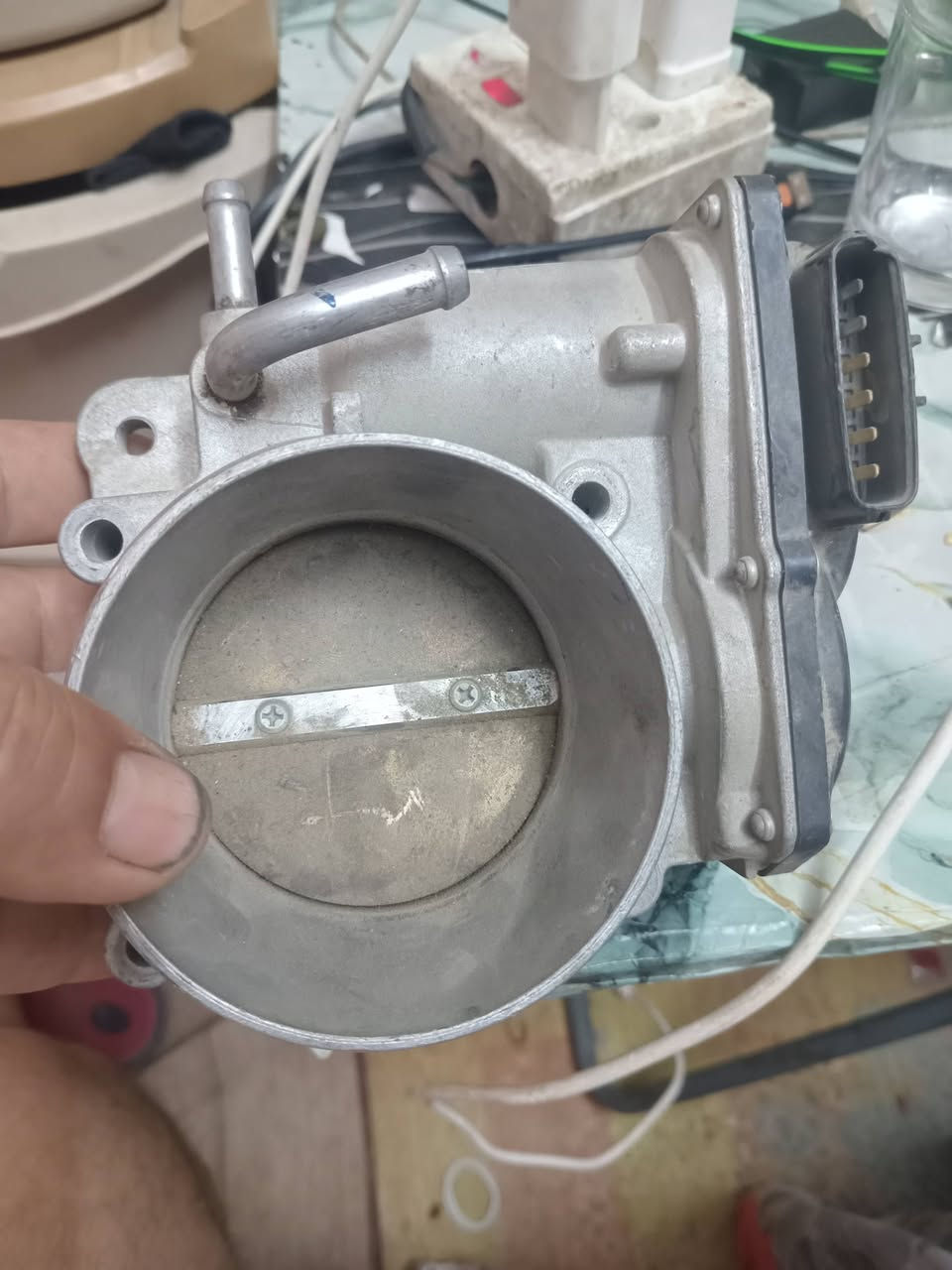 من رخصة مدير الكروب هذا جويتر اشتريته وطلع مو بيه المشكله اي واحد يفيده سعره ٧٥ الف
تواصل على الرقم ***********
