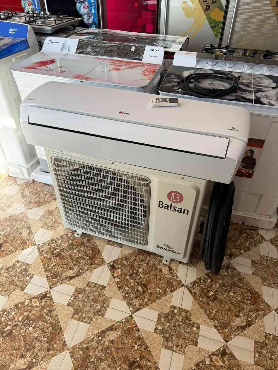 سبلت بلسان شركة توسوت 2طن انفيرتر تحكم مشتغل 4اشهر عنواني الرمادي شارع الحرايشي خابرني وتدلل ***********
