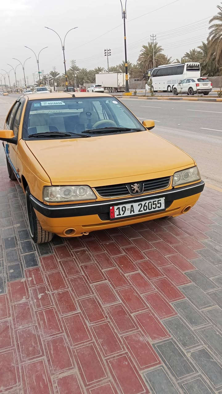 السلام عليكم
بيجو اكد رقم كربلاء انكليزي سنوية لل29 
موديل 2016 مكينة وكير وتبريد كفالة نضافتهة كدامكم ب الصور 
رقم الهاتف
***********
 غرامات مصفرة 
عنواني كربلاء مقابل حي العباس شارع السيدة نرجس 
السعر 42 بيهة مجال بسيط 
بيع او مراوس ب سايبة خصوصي نضيفة
