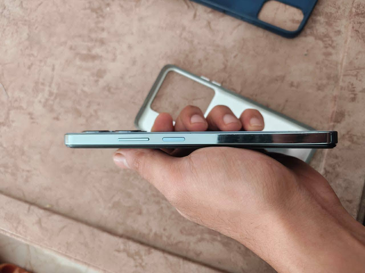 متوفر انفنكس نوت30 مستعمل نضيف حيل كلشي شغال ذاكره 256+16.
مستبدل شاشه وكاله وبيه فطر صغير بضهر مماثر ..

ببجي 60فريم كلش قوي وسلس بالعافيه علياخذه ...
...
السعر120 يرهم مراوس بدون ملحقات ....مو شراي لا تعلق.
*********** ماكو توصيل.
جزيرة الرمادي البوذياب المحطه الأولى .....

نص مكتوب في الصور:
- الإعدادات الحساب عناصر التحكم الرسومات الجرافيكية مفاتيح التحكم الحساسية الالتقاط نقطة التصويب والمؤثرات الصوت ورد فعل اللمس الإشعارات الخصوصية والاجتماعية تفضيلات الرسومات رسومات أفضل متوازنة معدل إطارات أفضل مخصص (مخصصة: اضبط التفضيلات يدويًا. لكن انتبه، فقد يؤدي تعيين قيم عالية لجميع الإعدادات إلى مشكلات في الأداء، مثل ارتفاع درجة الحرارة أو استنفاد البطارية أو بطء اللعبة) معدل الإطارات: مرتفع الرسومات: عالية الدقة Hub تم تمكين تحسين رسومات ساحة الانتظار. ساحة الانتظار معدل الإطارات: قوية الرسومات: سلاسة فائقة القتال القتال ساحة الانتظار HUB المنزل الرسومات سلاسة فائقة BETA سلسة متوازنة عالية الدقة HDR فائق HDR عالي HDR إعدادات معدل الإطارات توفير الطاقة متوسطة مرتفع فائقة قوية إعدادات الرسومات المتقدمة الرسومات التكيفية: تفعيل الظلال: تفعيل توفير الطاقة: تعطيل تنعيم الحواف: تعطيل تحسين رسومات ساحة الانتظار BETA تفعيل تعطيل (إعادة التعيين لاستعادة إعدادات الرسوم الافتراضية) إعادة ضبط الرسومات
- هاتفي التخزين 36,03 غ.ب / 256 غ.ب اسم الجهاز Infinix NOTE 30 الطراز Infinix X6833B وحدة المعالجة المركزية Helio G99 الكاميرا الخلفية 64M TRIPLE Camera الكاميرا الأمامية 16M البطارية 5000mAh الشاشة 1080X2460 RAM 8.00 GB+8.00 GB إصدار Android 14