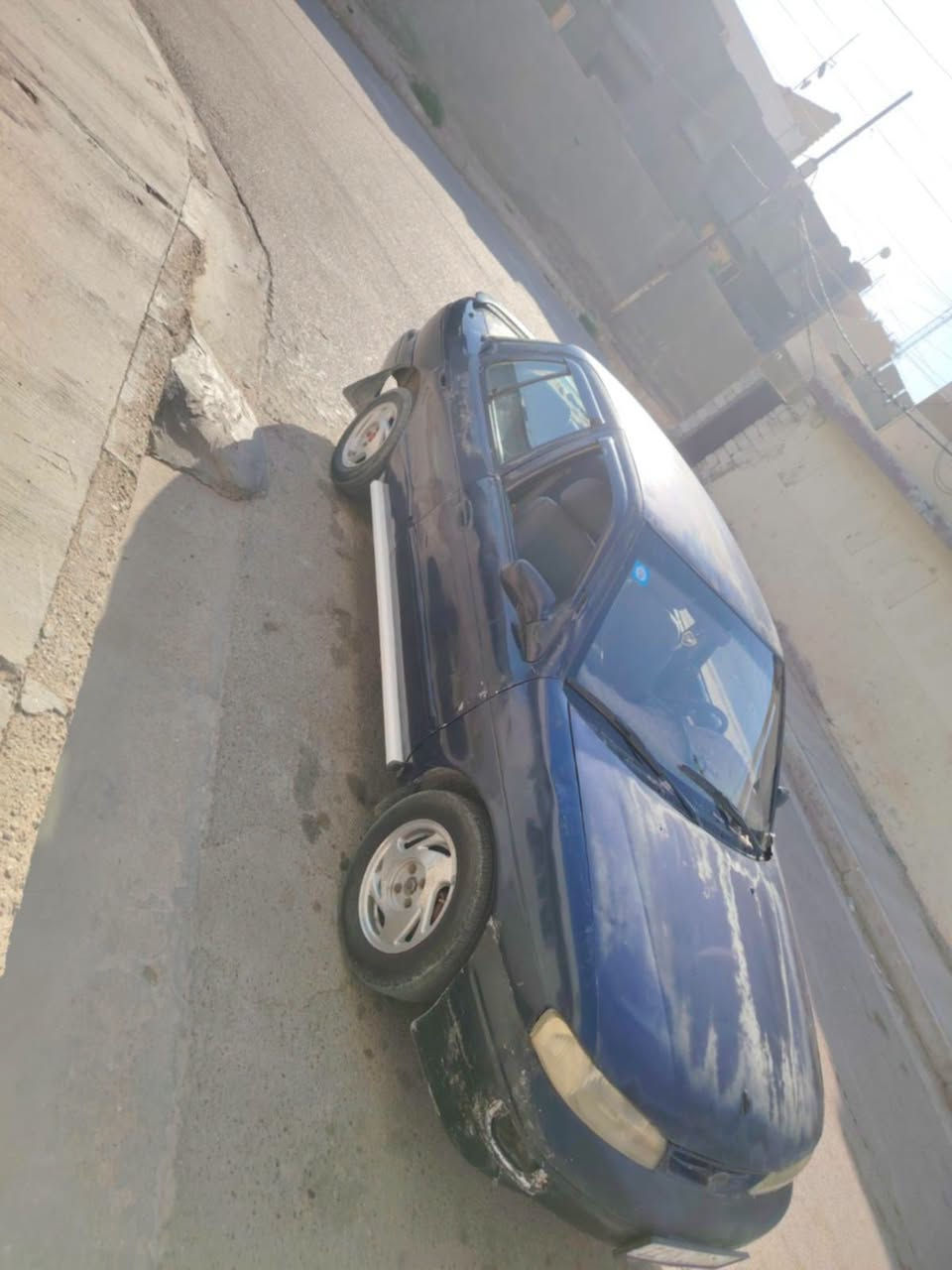سلام عليكم كيا سيفيا البيع موديل 96رقم بغداد مشروع وطني كير عادي محرك مفتوح  تخم تاير حداديه امامي خلفي جديد 
كهربائيات كل شغاله سياره حلوه ومناسبه سعر 28بيه مجال *********** مكاني بابل شوملي
