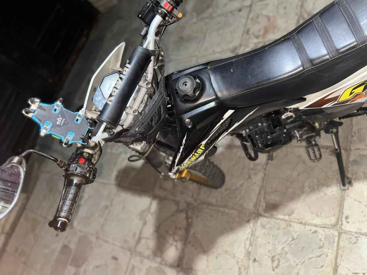 سلام عليكم قفاز موديل 2026 محرك 300cc نضيفة وحلوة مثل ما موضح كدامك للاستفسار *********** بغداد, العراق
