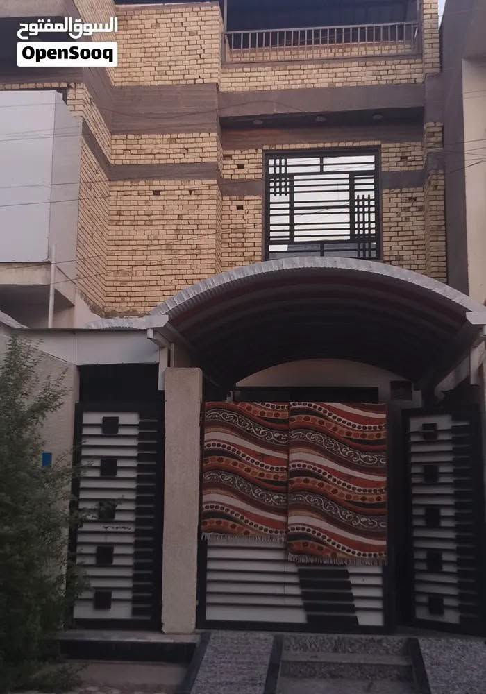 يعلن مكتب المرتضى للعقارات عن توفر
بيت للبيع ، في ياسين خريبط ، خلف مدارس نور الجوادين
طابقين ، بناء 2022
المساحة / 200 متر
الواجهة / 10 متر
يحتوي على / غرفتان في الطابق الارضي وغرفتان في الطابق الثاني وصالة واستقبال ومطبخ وكراج وصحيات اضافة الى شقة معزولة تحتوي على غرفة وصالة وصحيات مؤجرة بوارد 500 الف
سعر البيت / 450 مليون

توجد لدينا عروض اخرى
للأستفسار الاتصال على الارقام التالية
قسم البيع / *********** - ***********
قسم الايجارات / ***********
نستقبل كافة العروض والاعلانات نشرها وترويجها مجانا
عنوان المكتب / الجنينة / الشارع المقابل جامع الكرناوي
