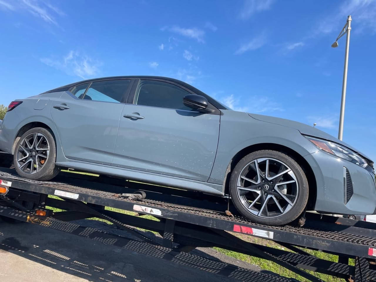NISSAN SENTRA SR 2025
سلام عليكم

للبيع

نيسان سنترا

سقف بیلا اسود

SR

2025

حادث خفیف  PDR

بدون دواخل

مكينة 2.0

مواصفات ال SR معروفه

فول عده الفتحه

بصمة تشغيل

بصمة ابواب

رادار امامي

رادار جانبي

رادار خلفي

اتو ستارد

حساس امامي

حساس خلفي

لايت لد وعدسه

ماشيه 23 الف مايل

كلشي بيه جديد

السيارة صار لها يومين بالداخل، وبعد 90 يومًا يوجد موعد لترقيمها.

سعر 148 مال

عنوان زاخو
***********
✉️📩
