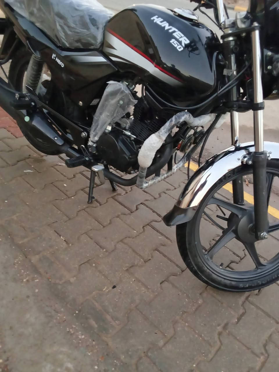 هيرو للبيع موديل 2023 وراق صولي ماطور جديد ما يستخدم هواي سعر ملونين وربع بي مجال قليل رقم ***********

