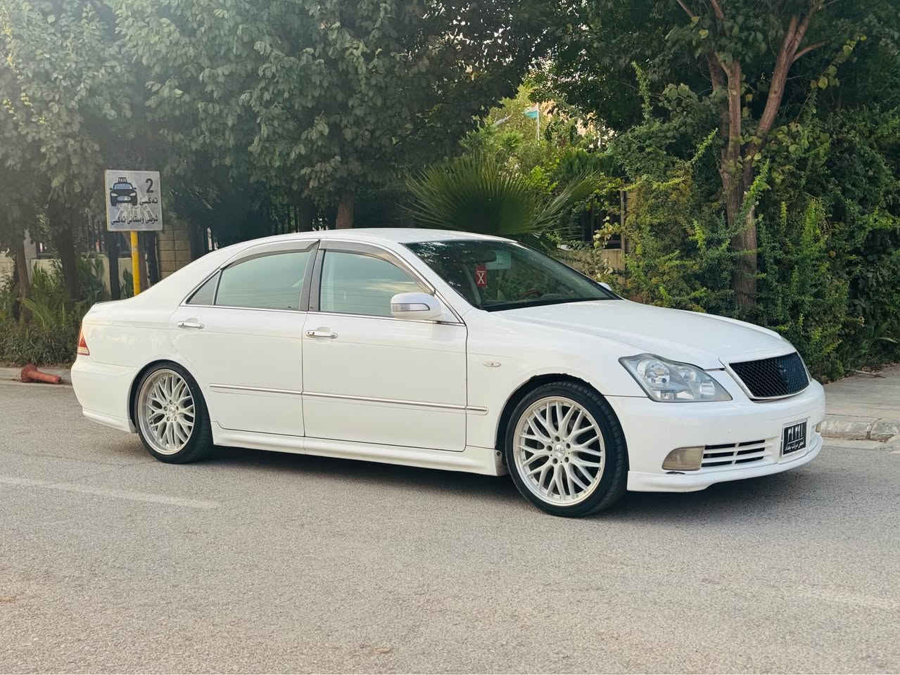 شاهینە 2005

کۆدی هەیە

بڕاوەی دوبەی

گەورە بە گەورە

بێ دوکەڵ

ناو ڕەش

ساج سوری بیلاد

ویل دوو سایز

ئاوێنە ئیشارەت

سوکان حەیزەران

ناوی لۆک لۆکە

بێ مەسروف

سەقفو کەڤەر بەشەرت

لێدراوی نیە

سیعر/// 53 گەڵاو یەک تۆز مەجال

شوێن//// هەڵەبجەی شەهید

*********** حلبجة, السليمانية
