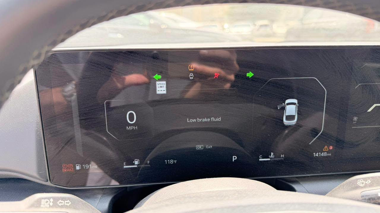 ﷽
كي فور 2025 LX 
حالياً داخل دولة الامارات 🚩

*السعر* 117 مصلح بدون كمرك واصل ميناء
*السعر* 129 مصلح وجاهز واصل البيتك على كتابك
*السعر* 141 مصلح وجاهز واصل البيتك مع كتاب شهداء

(مكينا كير تبربد ) كفاله شركه

بإدارة المنهدس مالك
والاستاذ ميثم سلام
 
للاستفسار *********** ميثم 📞

جروب واتساب لتجاره السيارات من دبي وامريكا ❤️👇
https://chat.whatsapp.com/LUw4zLBkGprJkS4f8Ne2We?mode=ac_t
