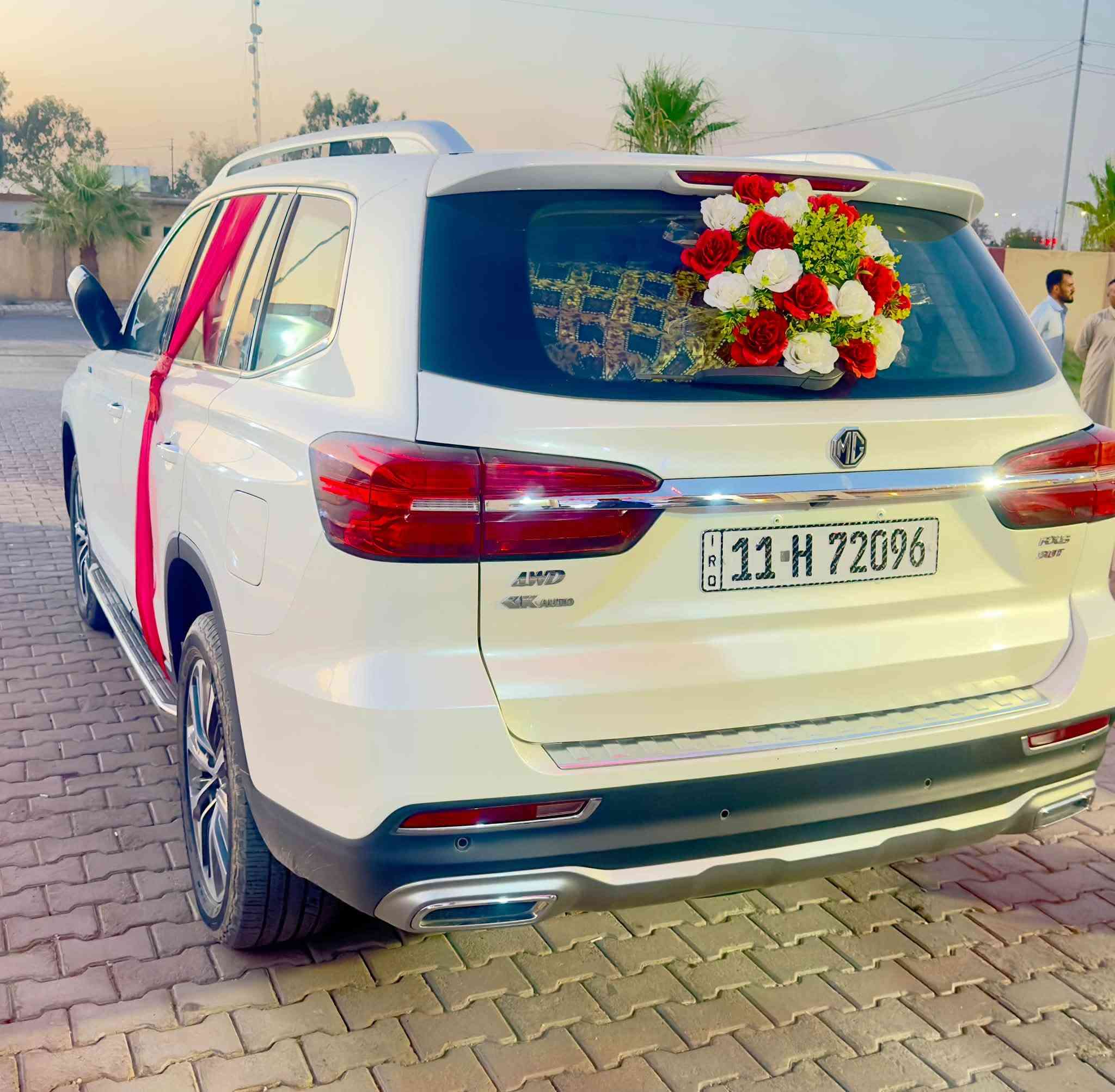 MG RX8
موديل 2021
فول مواصفات اعلى فئة [RX8]
محرك 2000 توربو 
ماشية 58000 كم 
7مقاعد ،فتحة سقف,خزن ميموري كشن السائق ،اشاير مري+مري قلاب،زينون،LED نهاري،جنطة كهربائية،تحكمات قيادة (سبورت،دفع خلفي2WD,دفع رباعي 4WD,دفع اثناء الثلوج،دفع الطرق الوعرة....)
+شفتات سرعة،مانع انزلاق،مانع منحدرات،AUTO HOLD(اثناء التقاطعات تضل واكفة فقط بدوسة بريك وحدة)،شاحن لاسلكي,3منافذ USB،تحكمات ستيرن،كشنات كهربائية+تدفئة وتبريد+ تحكم تبريد للصف الخلفي،شاشة ديجيتال نظام خروج عن المسار+تثبيت السرعة،نظام كامرات 360(امامي+خلفي+ بل مرايات)

للاستفسار والاتصال
***********
