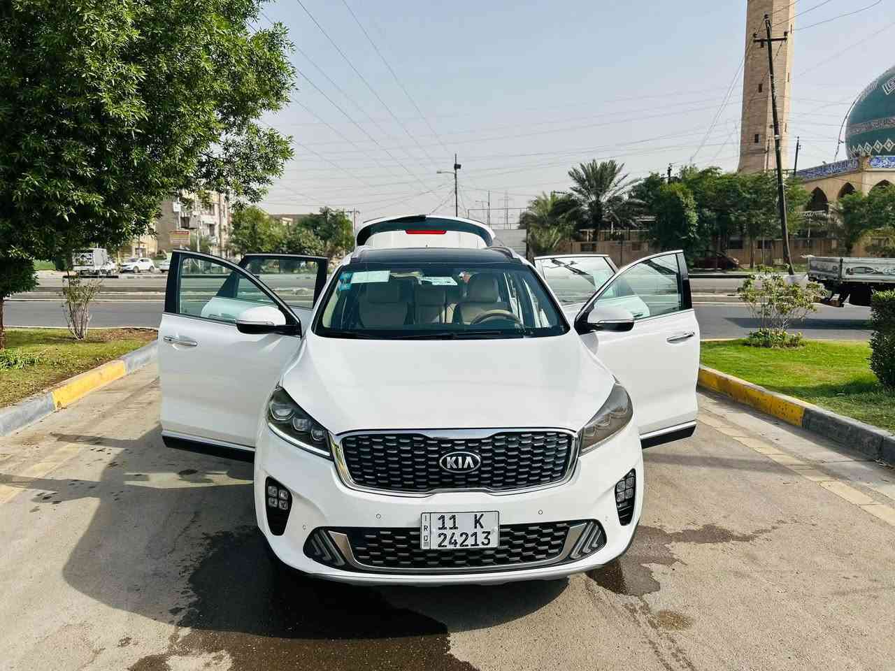 سورنتو ٢٠١٩ • ٧ راكب • محرك كهربائي
