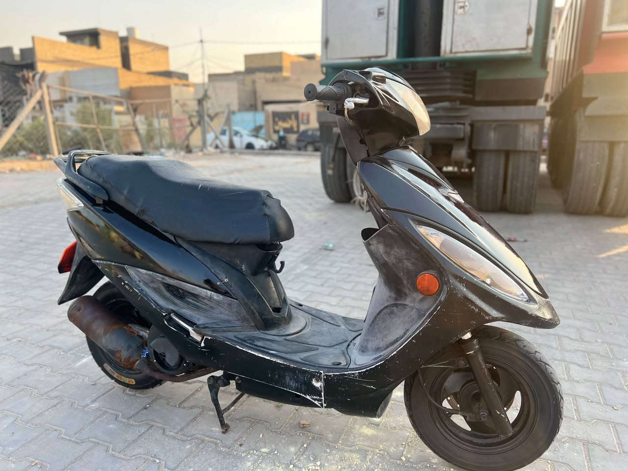سلام عليكم دراجه كامكو جي فور نضيفه بس بيه خيط بخار كله شغاله السعر 275وبيه مجال قليل مكان نجف كوفه حي ميسان رقم ***********

