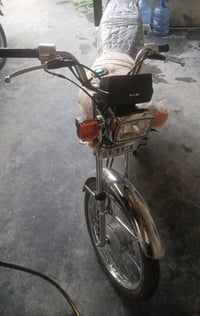 اربع گير • احمر • جديد