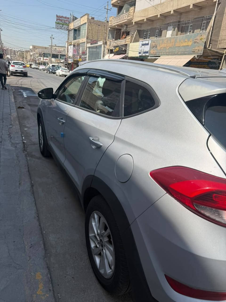السلام عليكم سياره للبيع  توكسان ٢٠١٨ سلفر رصاصي
الحادث تبديل بنيد فقط.  تحويل ثاني يوم باسمي     السياره خير من الله كير ومكينه خير من الله مكاني بغداد الدوره ‏‪ ) مخول بل نشر السعر  155 وبي مجال حك الجيه(‏‪***********‬‏
