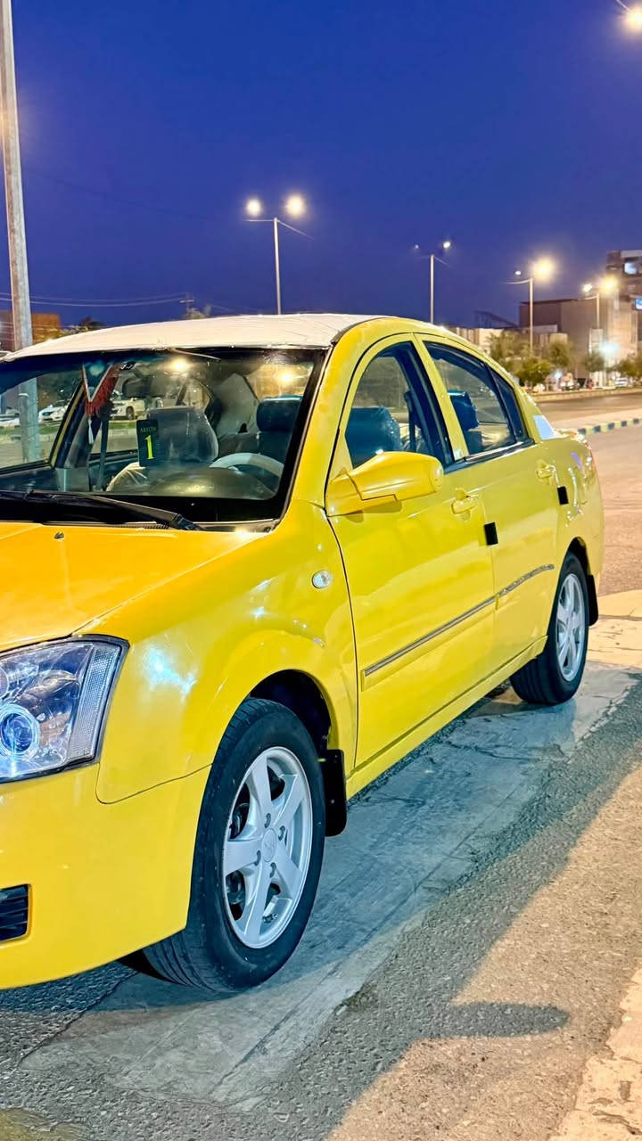 شيري ٢٠١٣
سيارة نظيفة وكاملة والله شاهد مامشتغل بيها تكسي خذتها لا ماكو اختها بنظافة من كلشي جاهزة وين متريد اطلع بيها تصعد بيها تراي ناعم وجديد 
مكينة وكير جدد مكفولات 
تبريد مسوي بيها ثلج منظومة جديدة كمبريسر راديتر صوندات وغاز جديد
سماعات ملكة دمام وتلفزيون وحساس خلفي شغال وتبريد خلفي وتحكم ستيرن ولايت زنون وتايرات نظيفة وحدادية ودوشمة السيارة على اخر حباية رقم نجف بس تداور باسمك مصفرة سيارة الياخذها يترحملي ماعايزة فلس
بيها مكانات صبغ خياس بدون ضربة بدون حادث 
وسعر ٤٧ واني خادم متواجد 
***********
